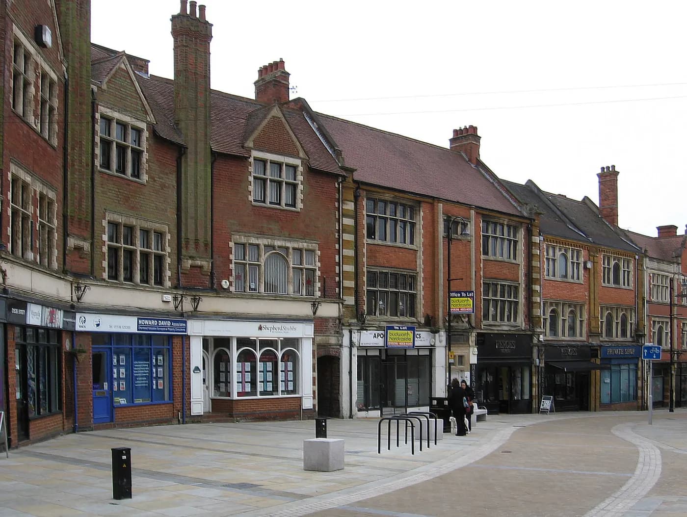Kettering, Northamptonshire — an area Mazuli supplies aluminium windows and doors to