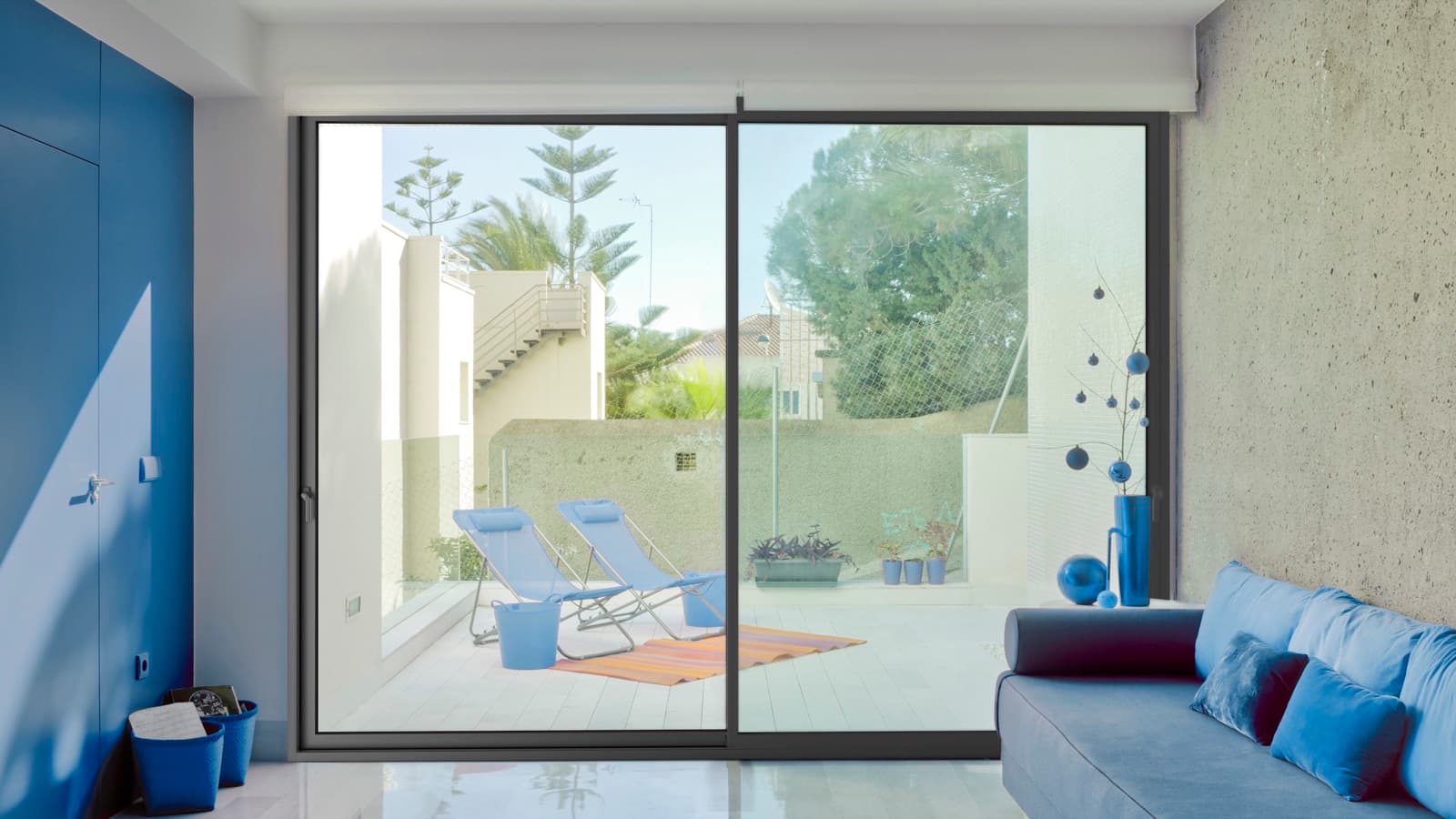 Aluminium Sliding Doors: A UK Buyer's Guide